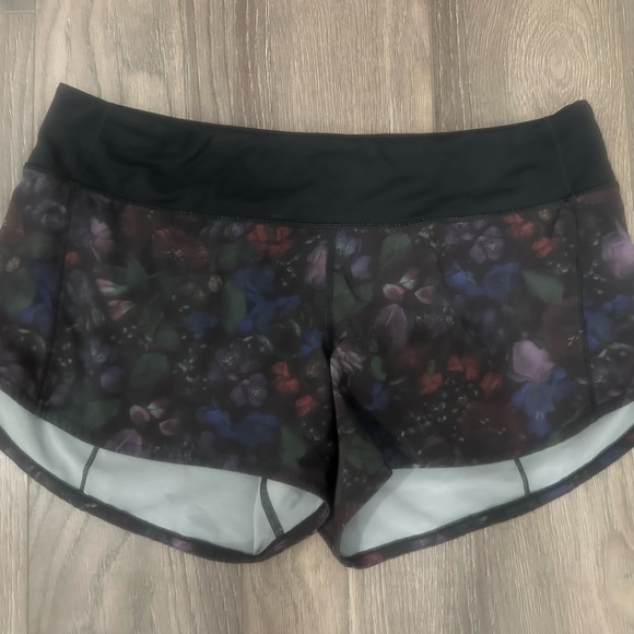 LULULEMON RUN TIMES II - SIZE 10 TALL - FROZEN FLOURISH - Picture 2 of 5